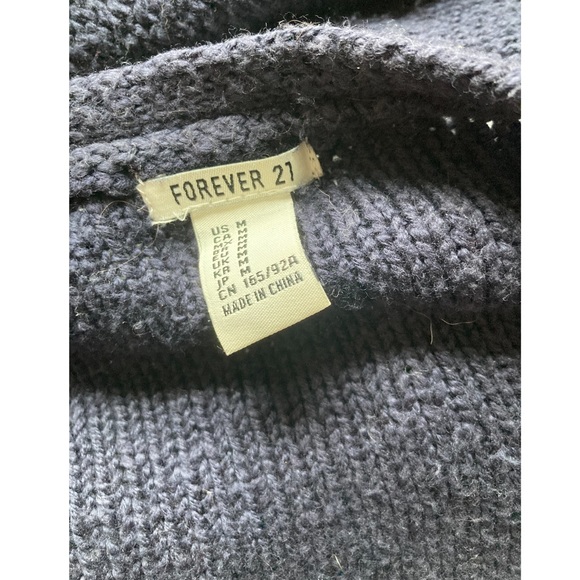 Forever 21 knit striped woman’s cardigan size Medium - Picture 2 of 3